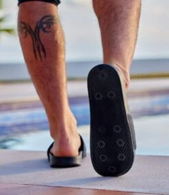 Men's Navy Beach Slides -Featured Men'S Clothing Stores 12493e4445106598d4b1eb1c5547d7fb