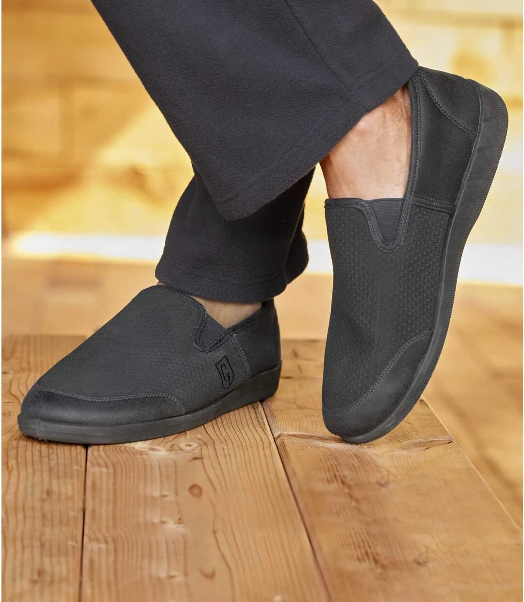 Men's Fleece-Lined Slippers - Anthracite 4 Men's Fleece-Lined Slippers - Anthracite - Image 2