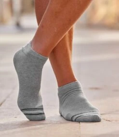 Pack Of 3 Pairs Of Men's Sneaker Socks - Grey Black White 8 Pack Of 3 Pairs Of Men's Sneaker Socks - Grey Black White -Featured Men'S Clothing Stores 2de6bb002fdf6b9a50cb5c521ff1990e