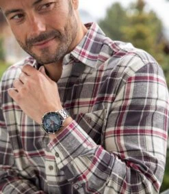 Men's Dual Display Sports Watch -Featured Men'S Clothing Stores 7bc47d2d4eb78d0383c8caa9113a2842