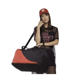 Shugon Naxos 11 Gal Carryall Bag (Black/Red) (One Size) -Featured Men'S Clothing Stores 877AE8851C41DD4D8835A743318B52977E76D09568B2B8ABC232FDC20E1009EE