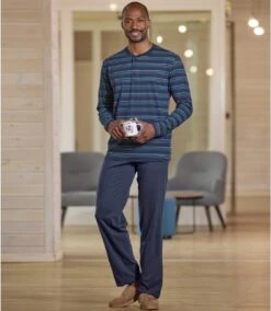 Men's Navy Striped Pyjamas -Featured Men'S Clothing Stores b3aa7c47118e93d7e821ee8be9162bf2