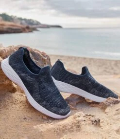 Men's Navy Summer Sneakers -Featured Men'S Clothing Stores d55e5ddf238ef4a5313e5503f67672e0